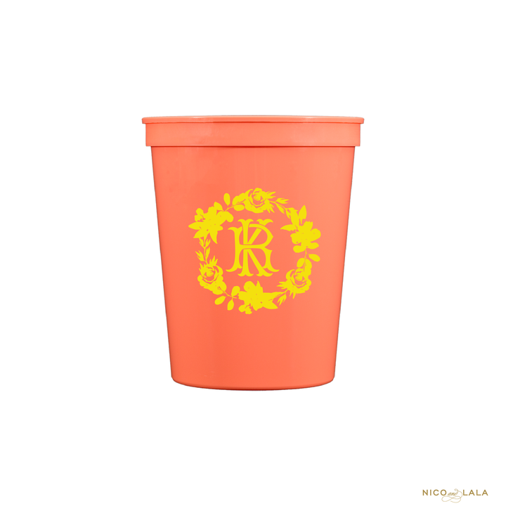 Bright Floral Wreath Stadium Cups